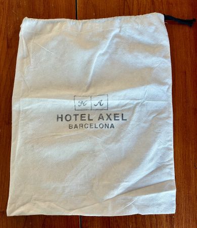 HOTEL AXEL Barcelona - Wäschebeutel