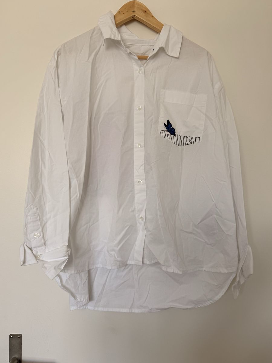 Chemisiers: Hemd Damen Oversized gr M – D'occasion à Belp par Lu96
