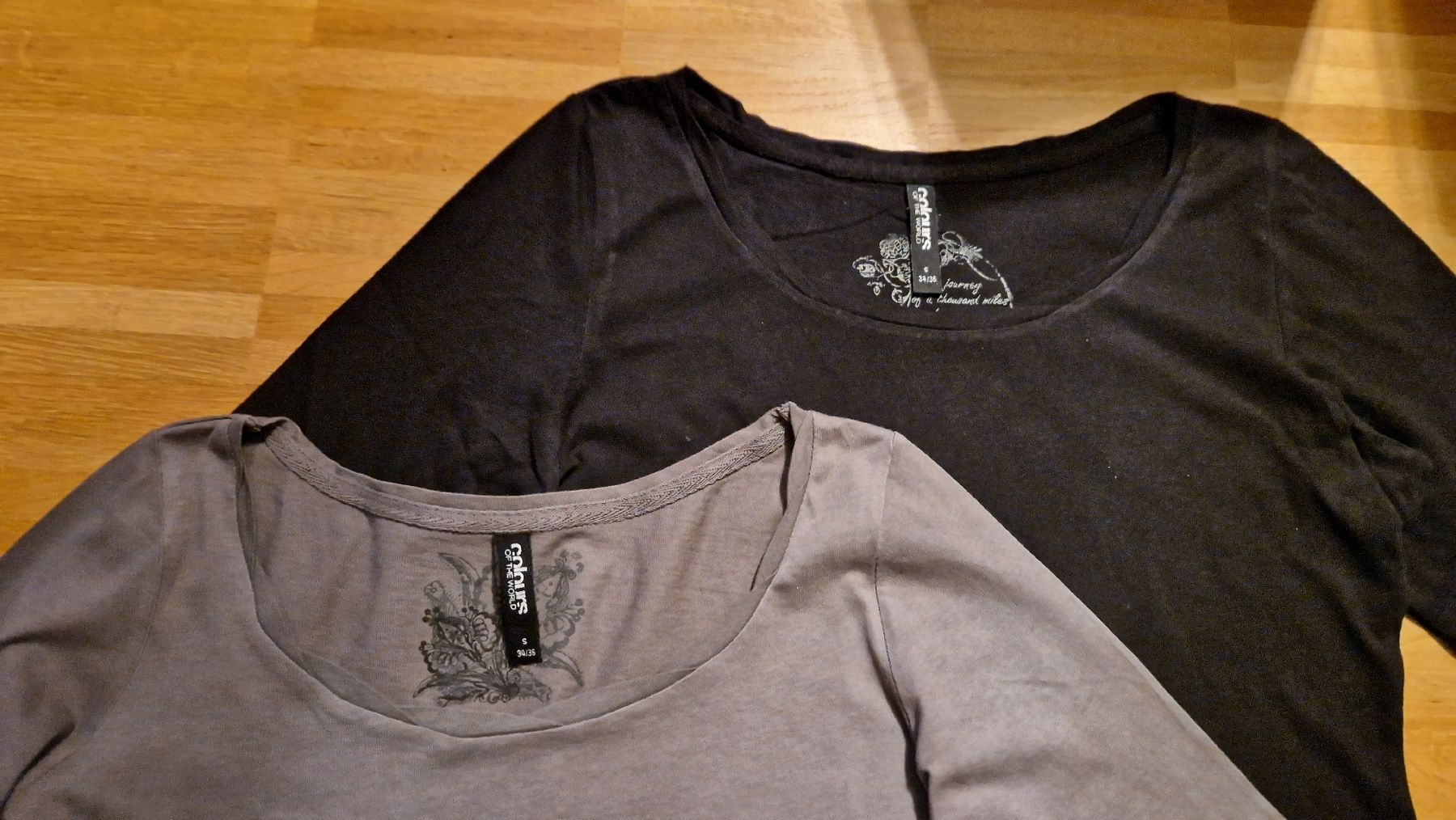 Maglioni & Felpe: 2 Sweatshirts Gr. 34/36 – Usato da Riehen venduto da Aconitum 1