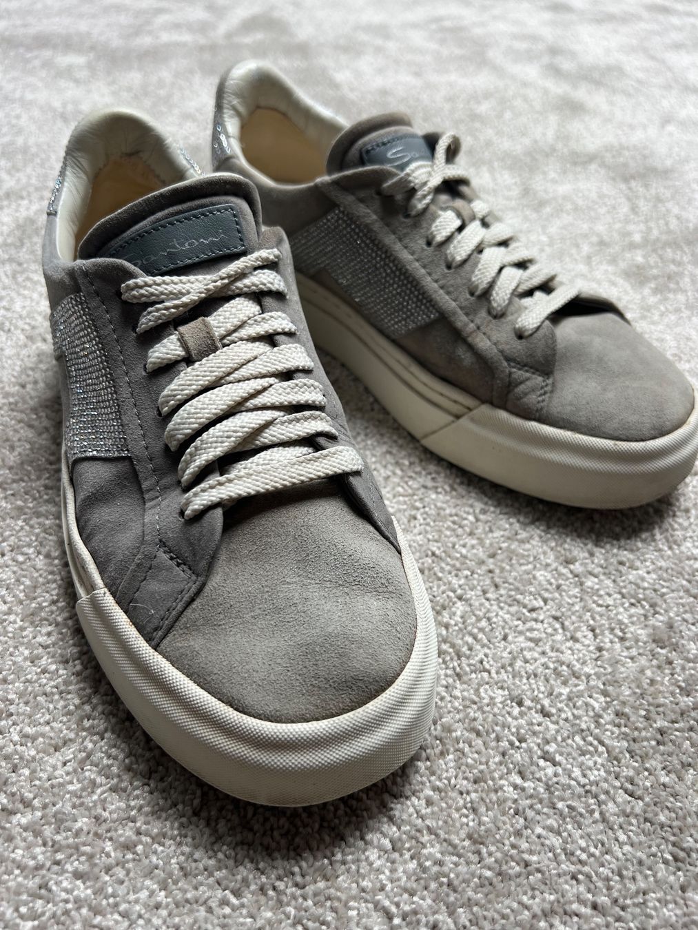 Santoni Chaussures femmes: Santoni Sneaker, hellgrau, Grösse 37.5 – D'occasion à Balzers par Golf-Lady