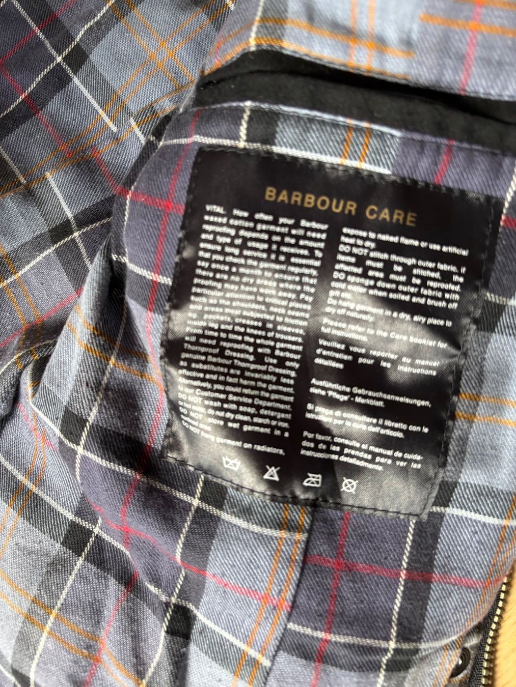 Barbour Giacche: Original Barbour Wachsjacke dunkelblau – Usato da Zürich venduto da Millie 3