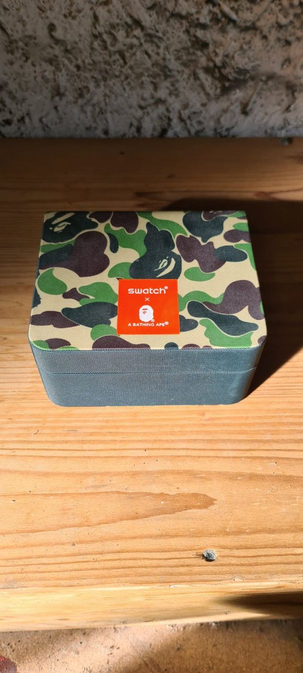 Swatch Orologi: Bape X Swatch Big Bold The World Watch – Nuovo (secondo la descrizione) da zürich venduto da R-N-J 3