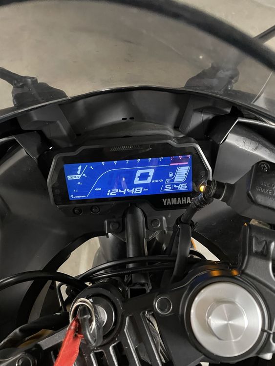 Yamaha yzf r125 4