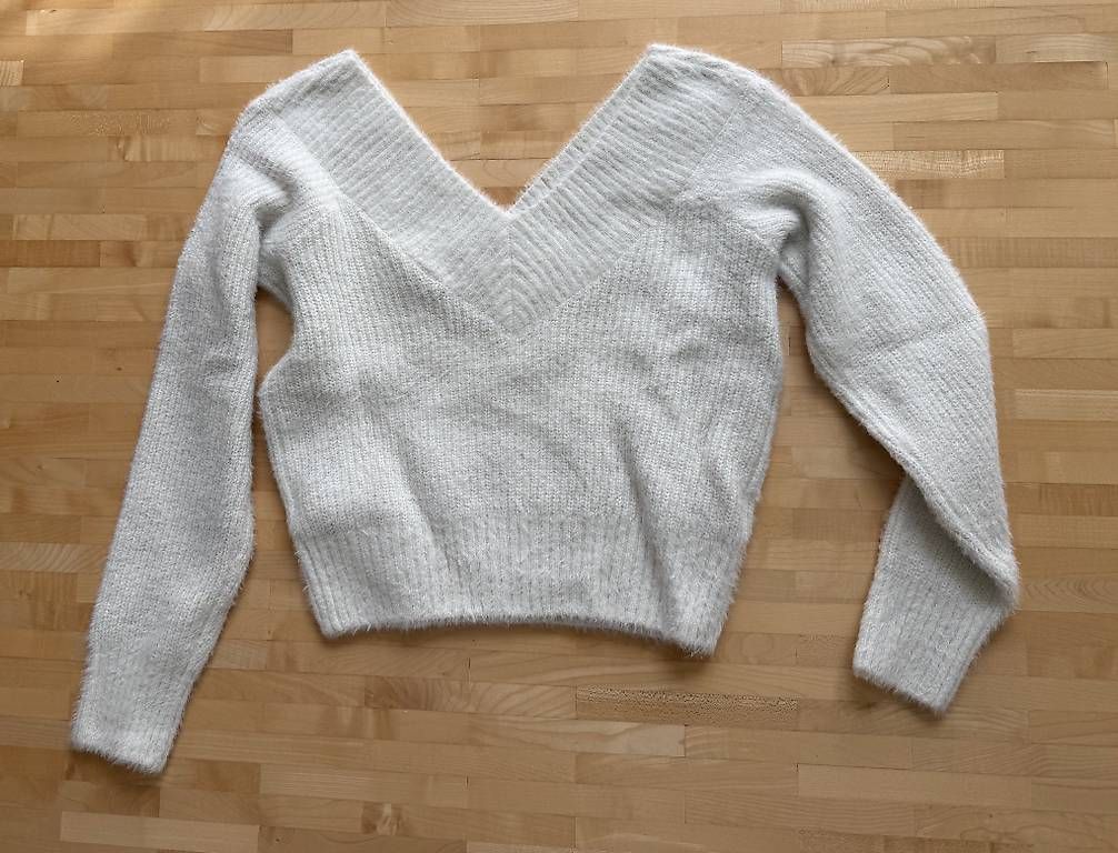 H&M Pullover & Sweatshirts: Pullover – Neu (gemäss Beschreibung) aus Bern von Martina_Lisa