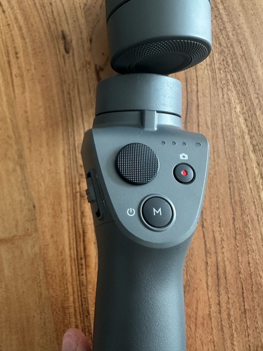 DJI Treppiedi & Teste: Gimbal DJI Osmo Mobile 2 – Nuovo (secondo la descrizione) da Schaffhausen venduto da mil_5l9l 2