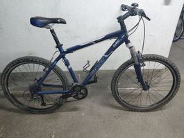 "26" GIANT YUKON MOUNTAINBIKE 3x8