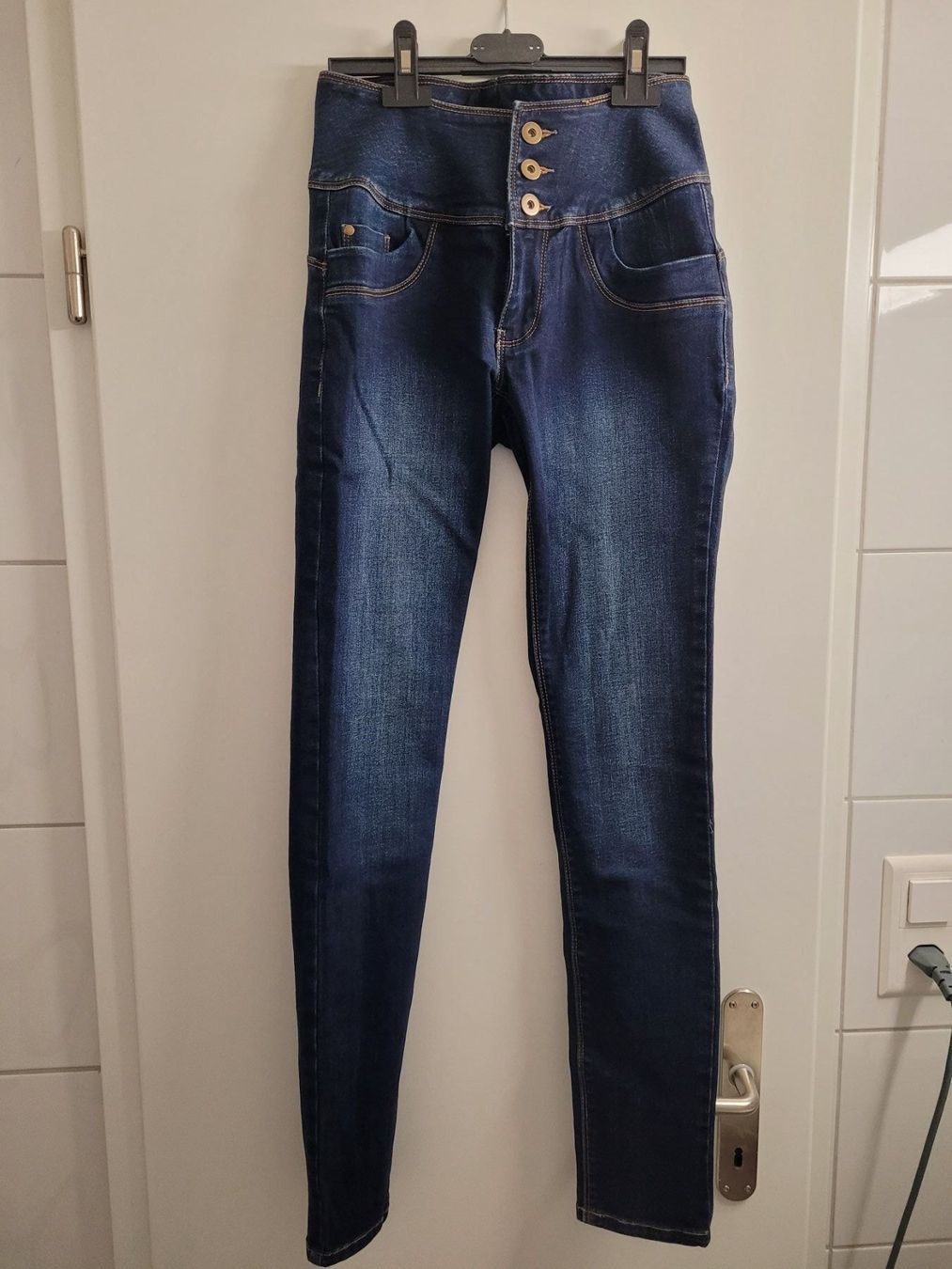 Jeans: Jeans denim – Nuovo (secondo la descrizione) da Biel/Bienne venduto da Leila32