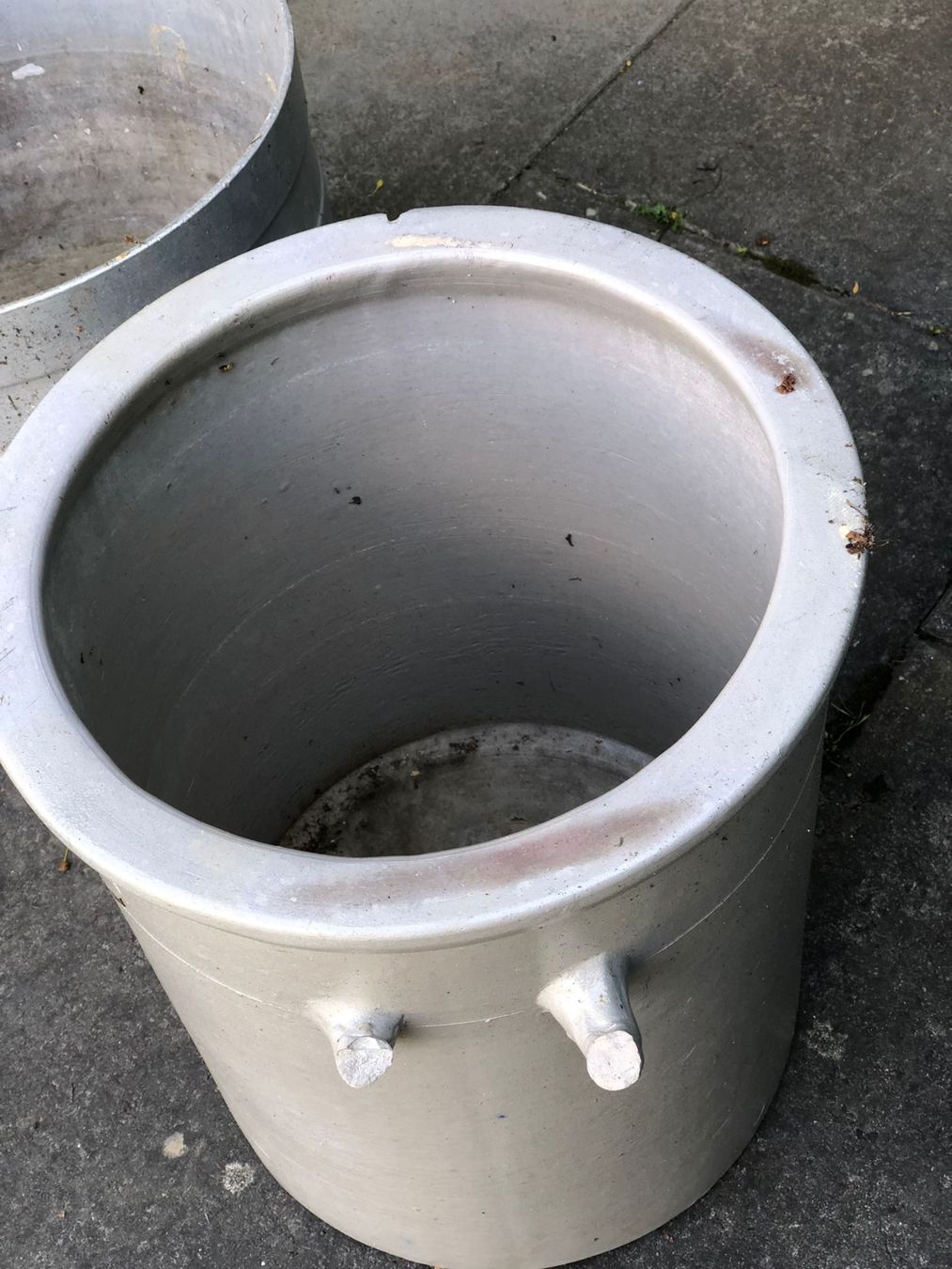 Pots de fleurs: 3 Tolle Antike Pflanztöpfe – D'occasion à Röschenz par Tashroal 5