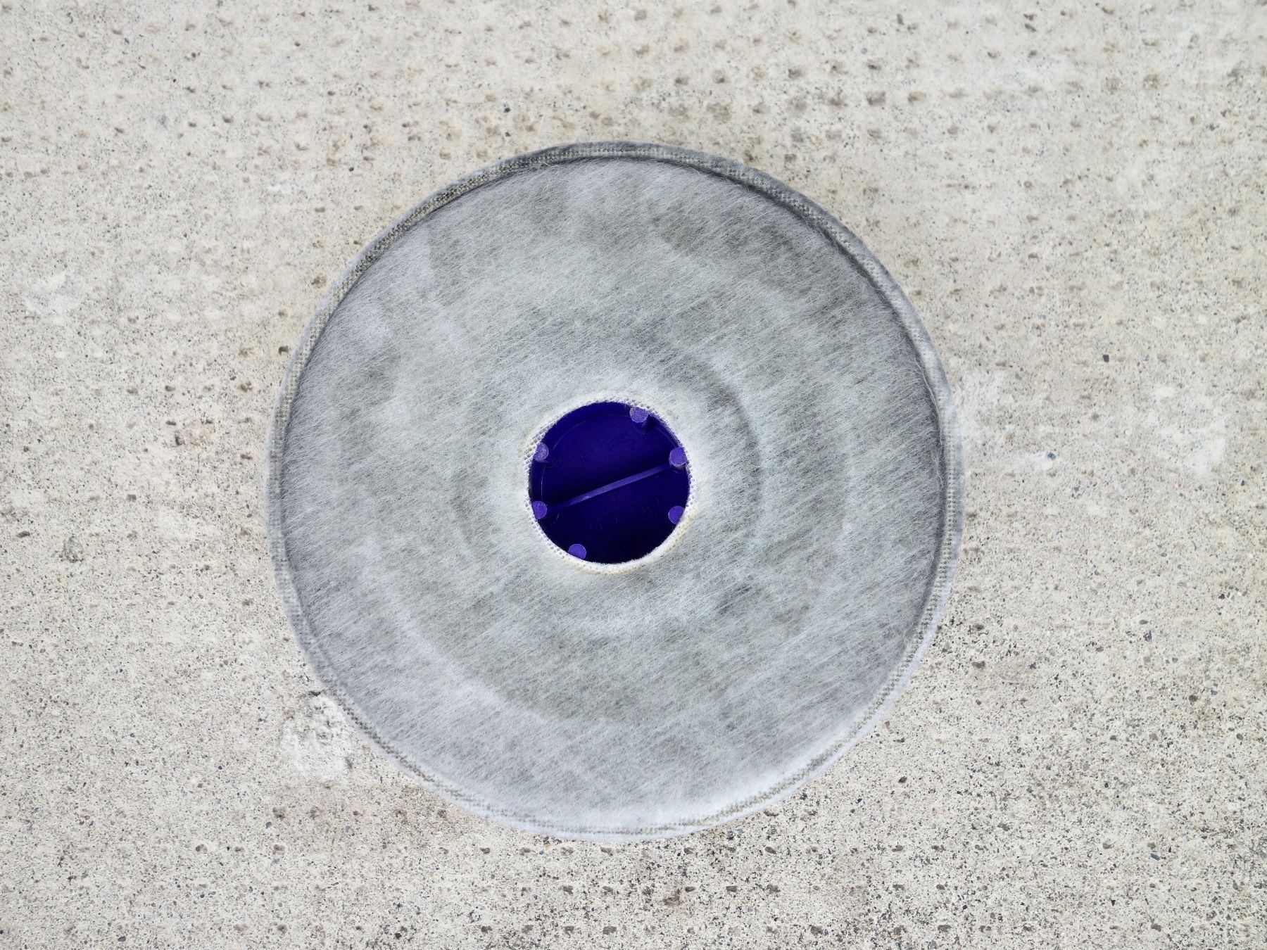 Dyson Aspirapolveri & Accessori: DYSON DC08 Staubsauger Ersatzteil Filter HEPA-Filter – Usato da Kerzers venduto da zimmergruen