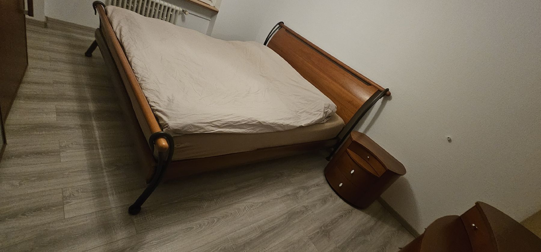 Letti: Italienisches Designer Schlafzimmer – Usato da Baden venduto da Khitsch 1