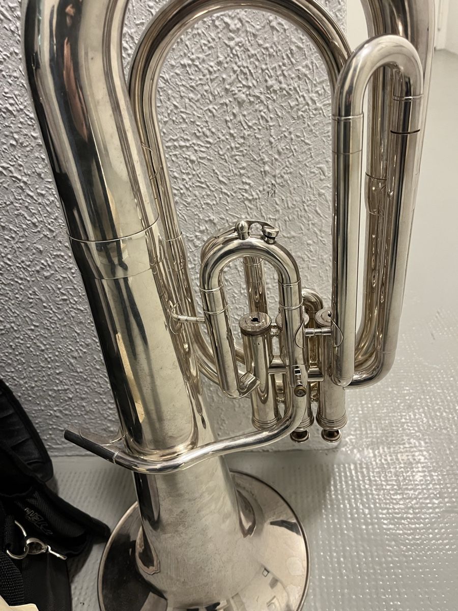 Strumenti musicali: Tenorhorn Courtois – Usato da Burgdorf venduto da kla_r5tf 2