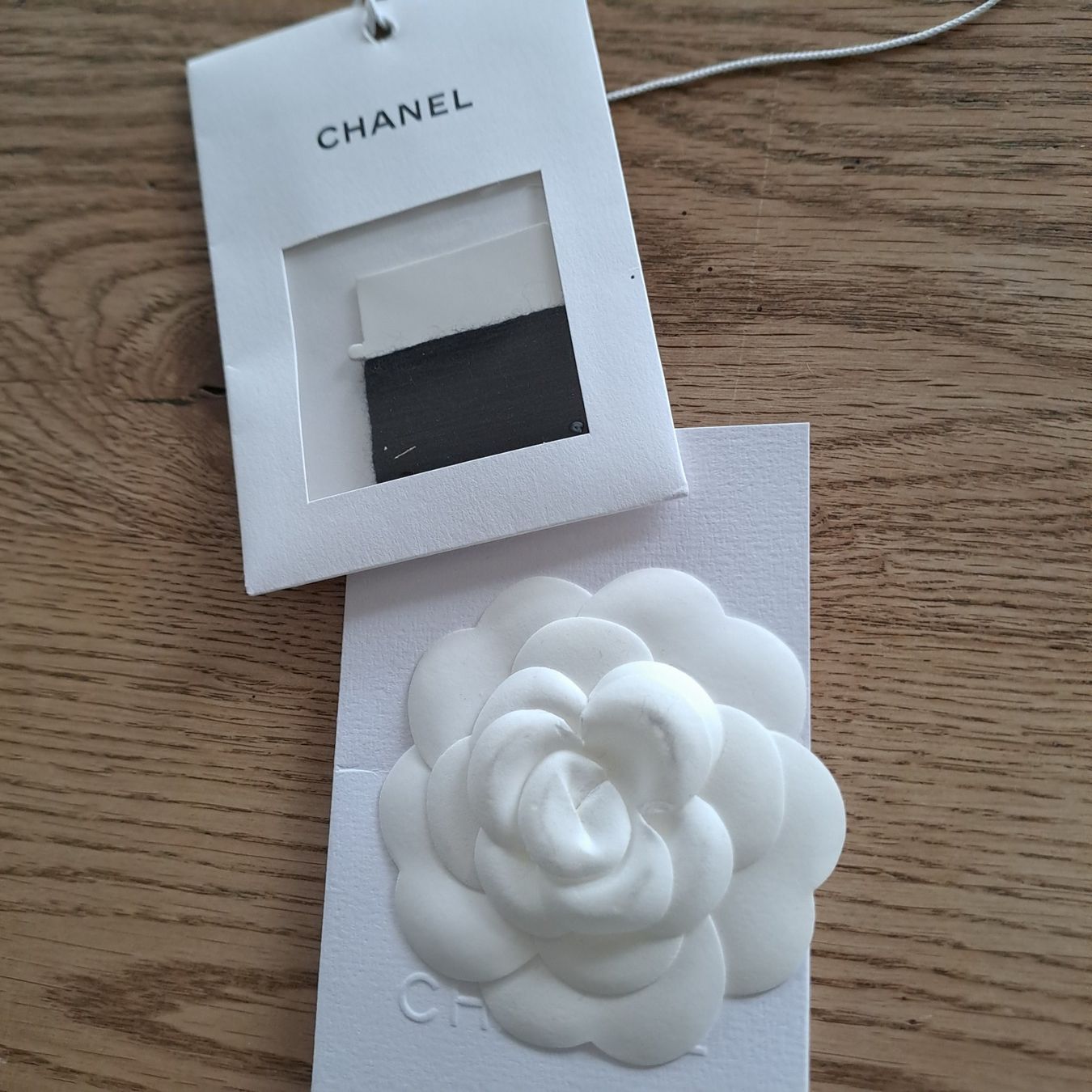Chanel Pullover & Sweatshirts: CHANEL Pullover schwarz mit original Beleg – Neu (gemäss Beschreibung) aus Mettau von Rewima 6