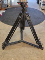 Manfrotto 525MVB Stativ mit Sachtler Videokopf schwarz