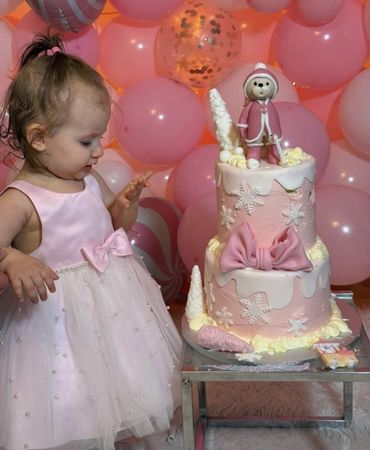 Wunderschönes Mädchenkleid in Rosa 