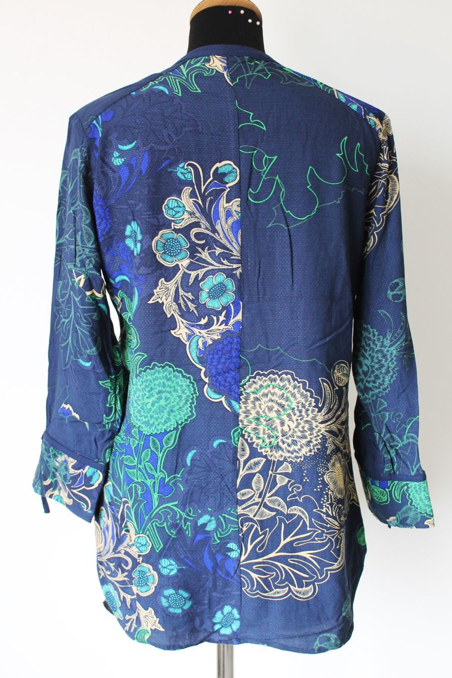 Desigual Blusen: Chemisier DESIGUAL taille M – Gebraucht aus Chez-le-Bart von jasse 1