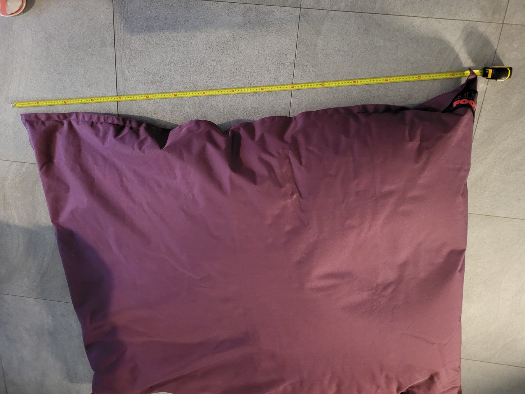Casette da giardino & serre: Pouf Géant "Foot Big" Pour Se Détendre – Usato da Verossaz venduto da Couchcouch 3