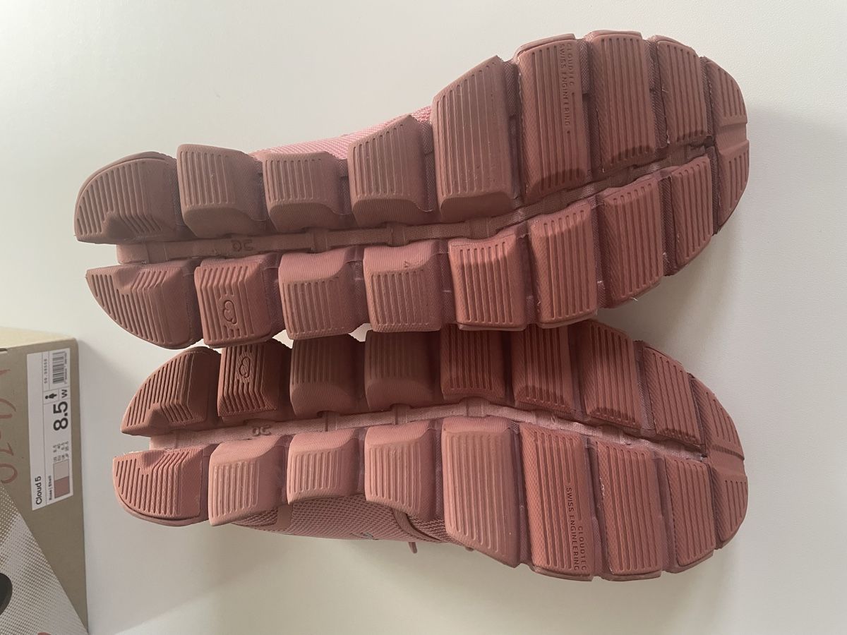 On Chaussures femmes: On Cloud 40 – D'occasion à Winterthur par Momara 2
