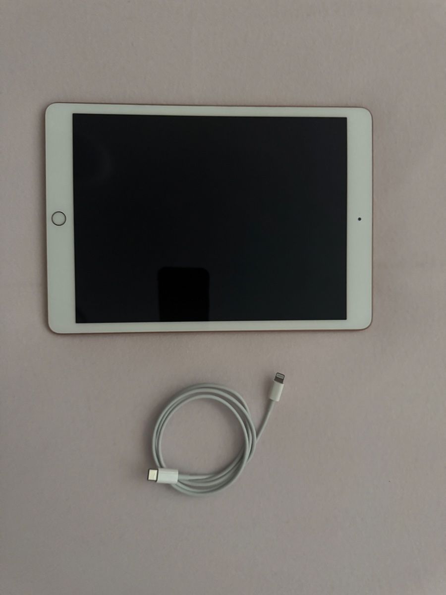 Apple Tablet PC: iPad 8. Generation (2020) Rosa 32 GB – Usato da Wil SG venduto da Edz2017
