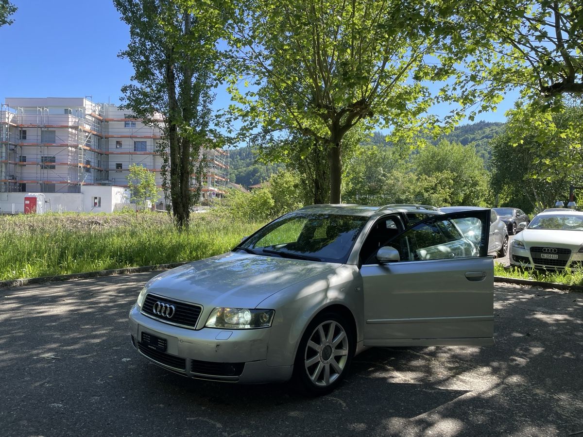 Audi Automobili: Audi A4 1.9 TDI Quattro – Usato da Spreitenbach venduto da Sujrkwxl