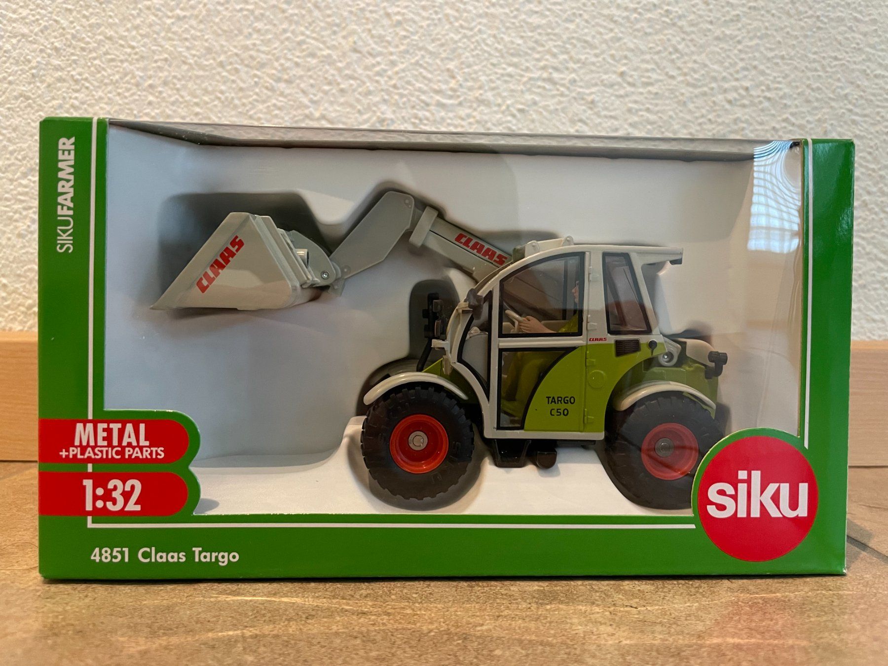Claas Trattori: SIKU Claas Targo C50 – Nuovo e nell'imballaggio originale da Kreuzlingen venduto da Stefan1150 4