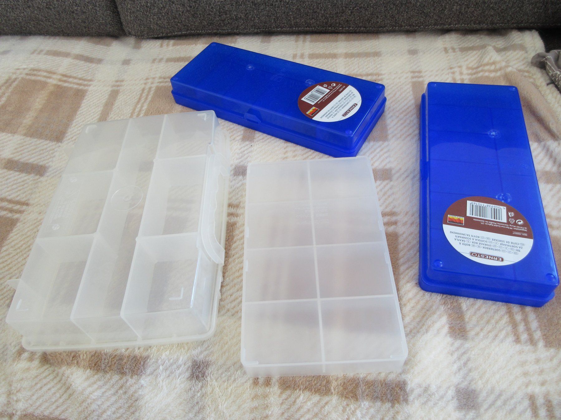 Contenitori & Simili: 4 Parts boxes, small cases!! – Usato da Goldach venduto da mamakotzi 9