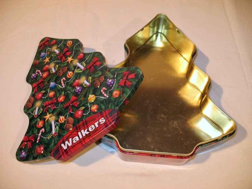Altro in Decorazioni & Accessori: Blech Dose Büchse Walkers Biscuits Guetsli Weihnachtsbaum – Usato da Wil ZH venduto da Arbolero 1