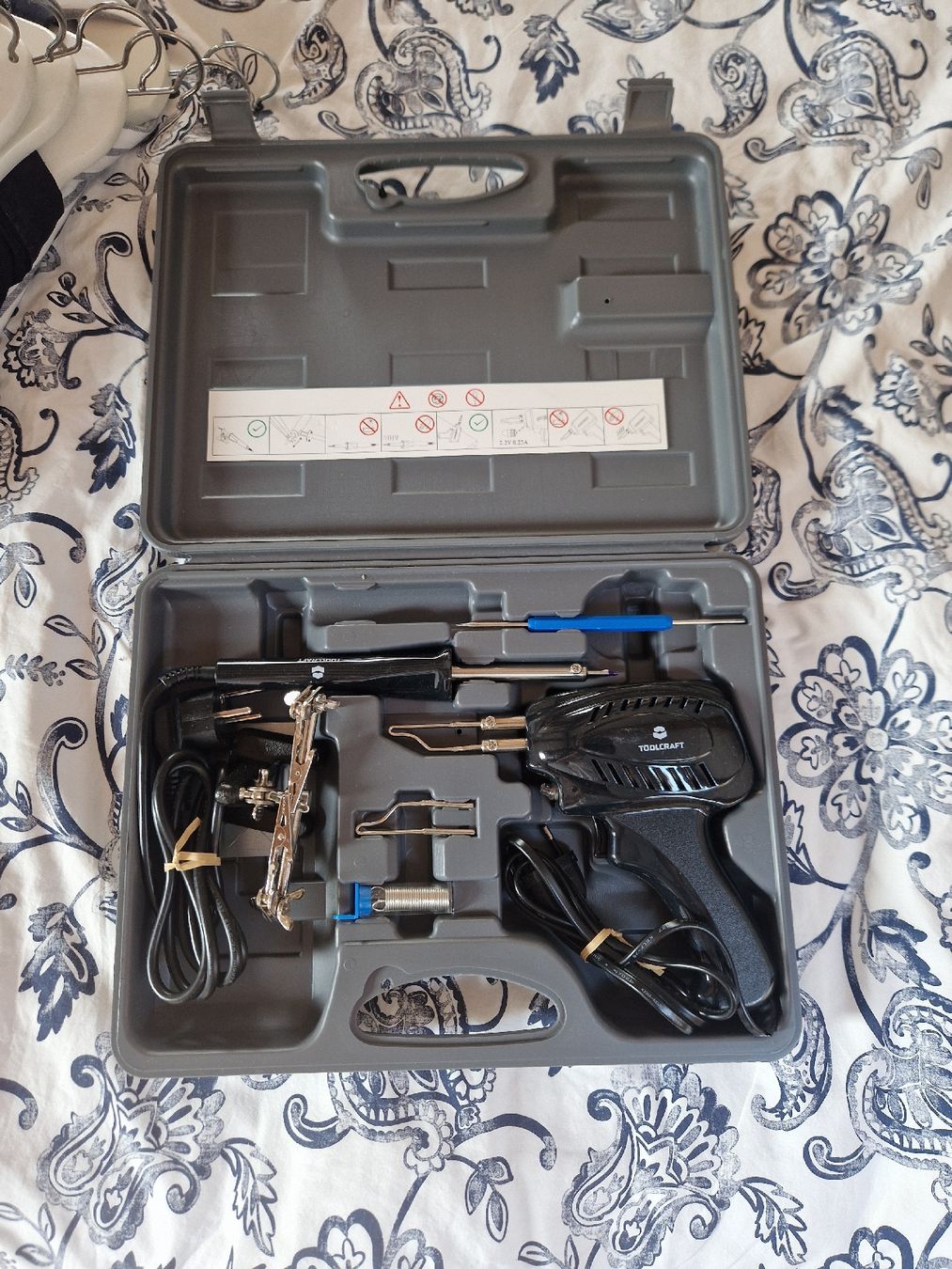 Tutti gli attrezzi: Toolcraft Lötkolben-Set, 230V 100W – Nuovo (secondo la descrizione) da Thun venduto da chrugi1994