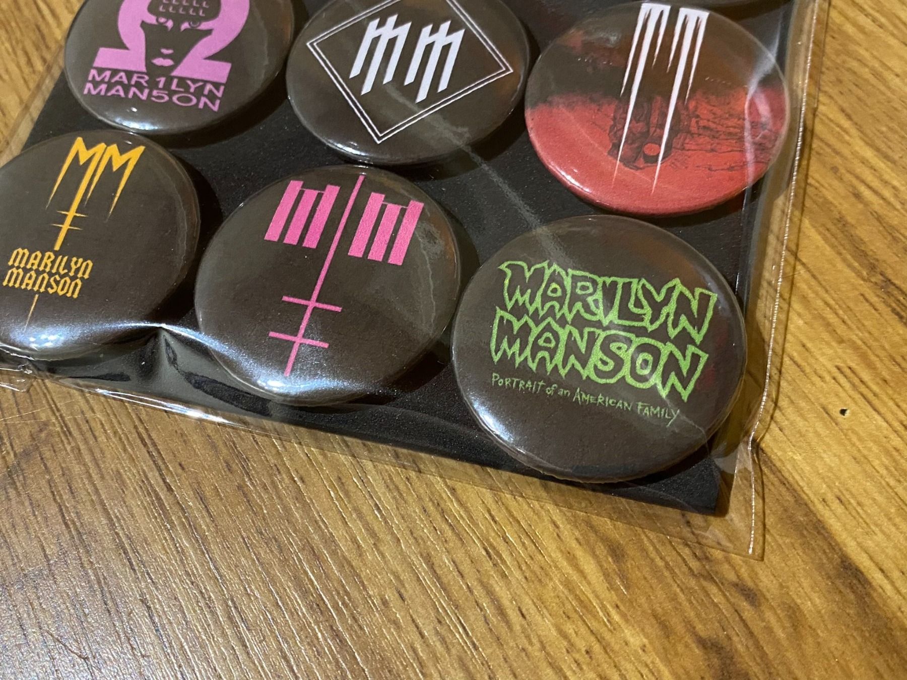 Placchette & Badge: Marilyn Manson Magnete! – Nuovo (secondo la descrizione) da Basel venduto da FatCatPacksTheRatt 2