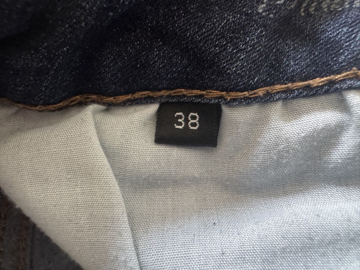 Jeans: Jeans Slim Fit dunkelblau Grösse 38 – Usato da Münsingen venduto da sam_528s 6