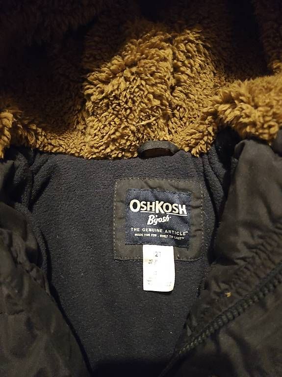 Jacken & Mäntel: Winterjacke von Oshkosh – Gebraucht aus Zürich von barbara063 1