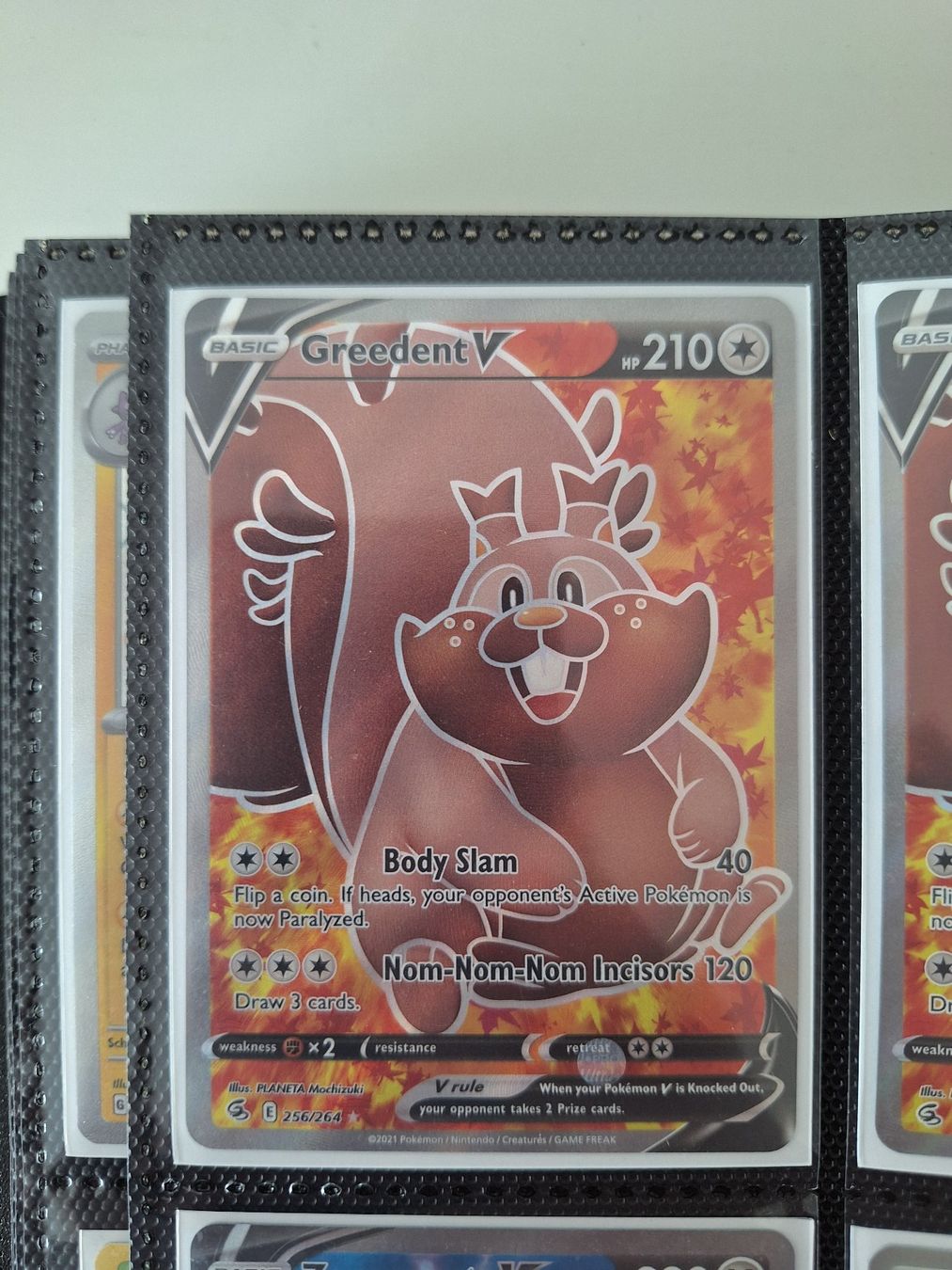 Pokémon Carte collezionabili: Greedent V - Full Art – Usato da Altstätten SG venduto da GGsGameshop