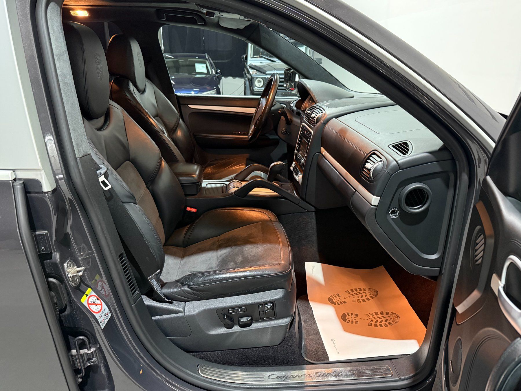 Porsche Automobili: PORSCHE Cayenne Turbo S – Usato da Widnau venduto da clique17 8