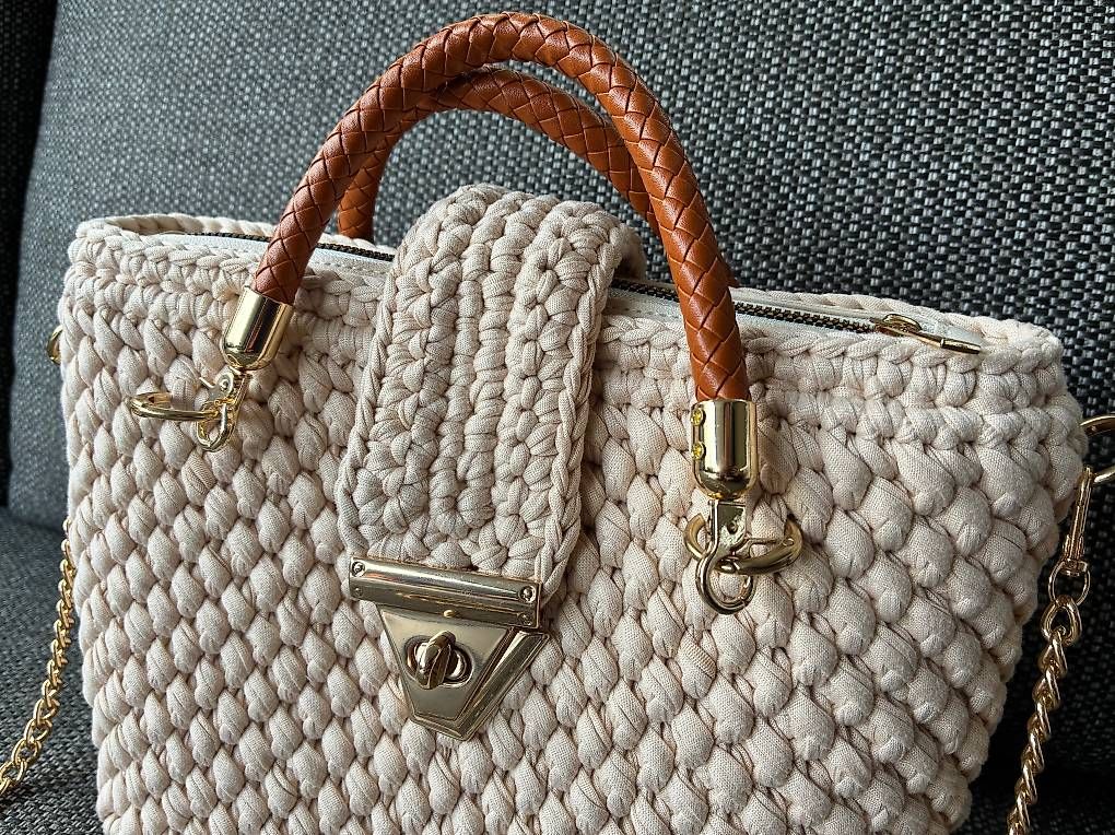 Sacs femmes: Handgemachte Tasche – D'occasion à Riehen par FromAnkaWithLove 1