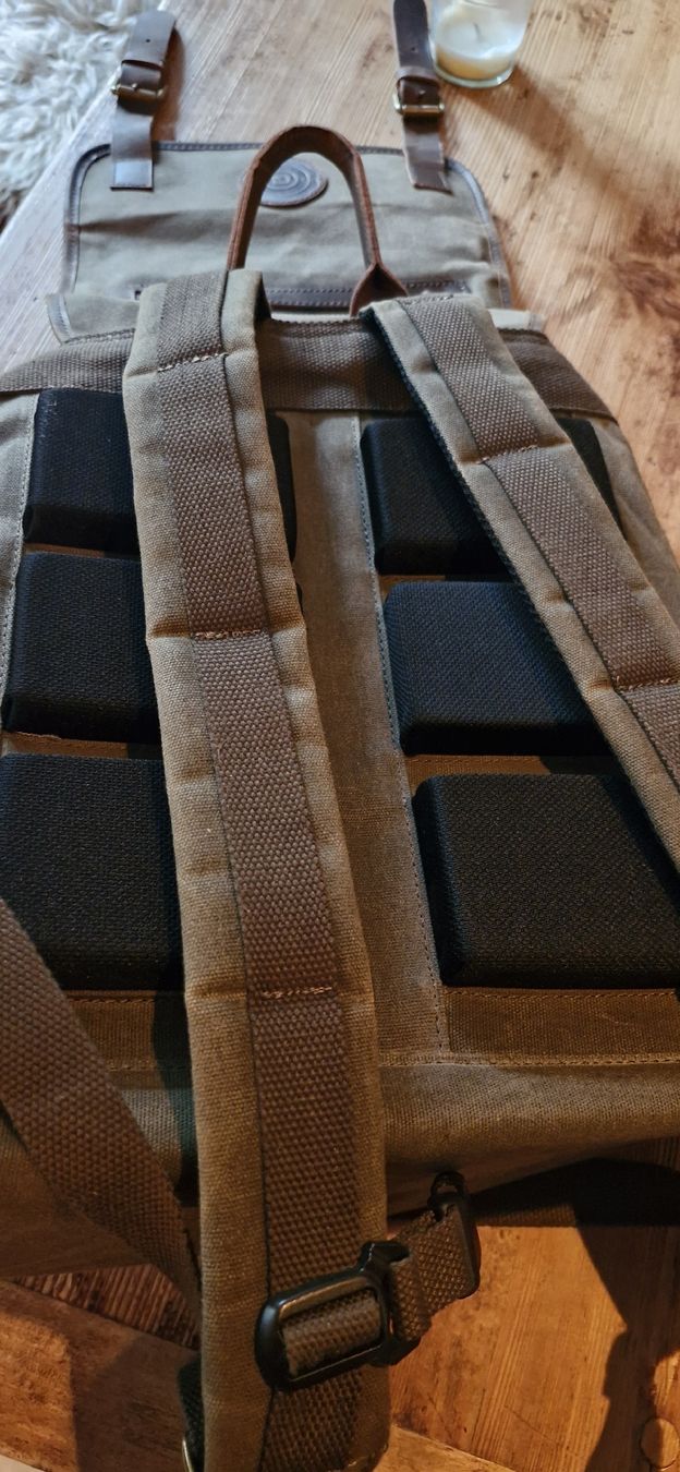 Zaini: Schöner Rucksack, Canvas & Leder, – Usato da Lommiswil venduto da Flumer1 1