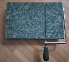 Käsehobel aus Marmor - Top Zustand für Käse Liebhaber