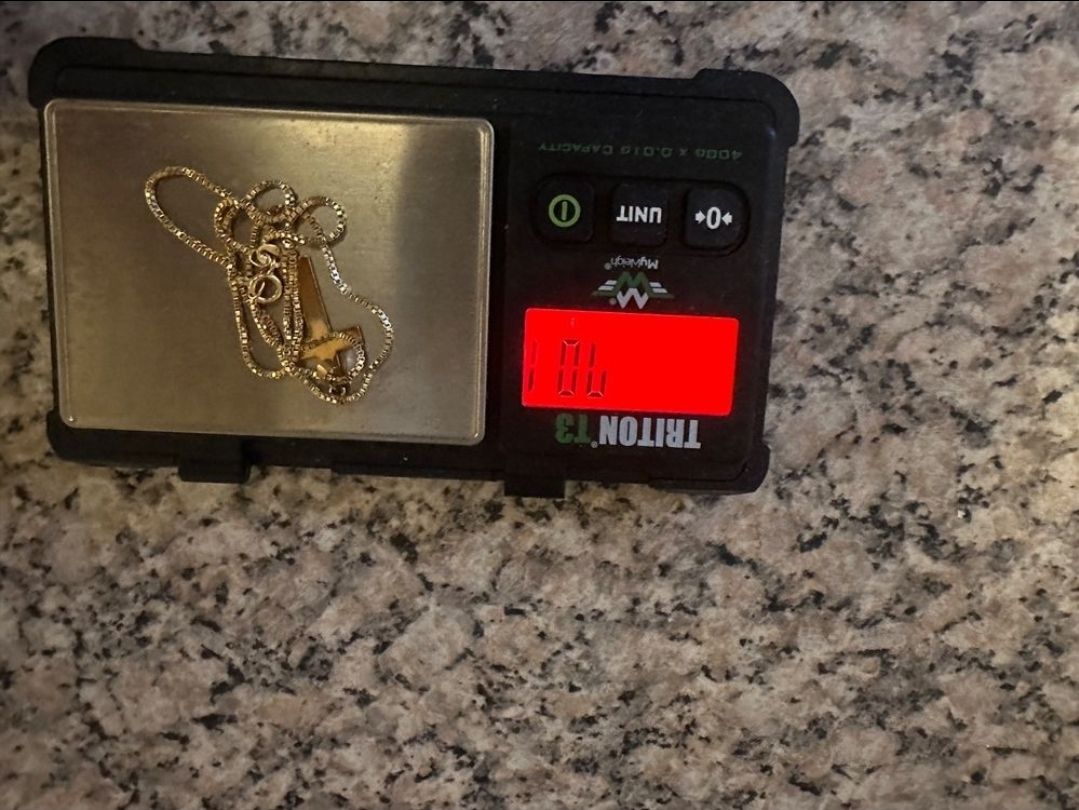 Ciondoli: Collier Croix Or 750,- Élégance Discrète et Rare! – Nuovo (secondo la descrizione) da Saignelégier venduto da grm_7tf5 1
