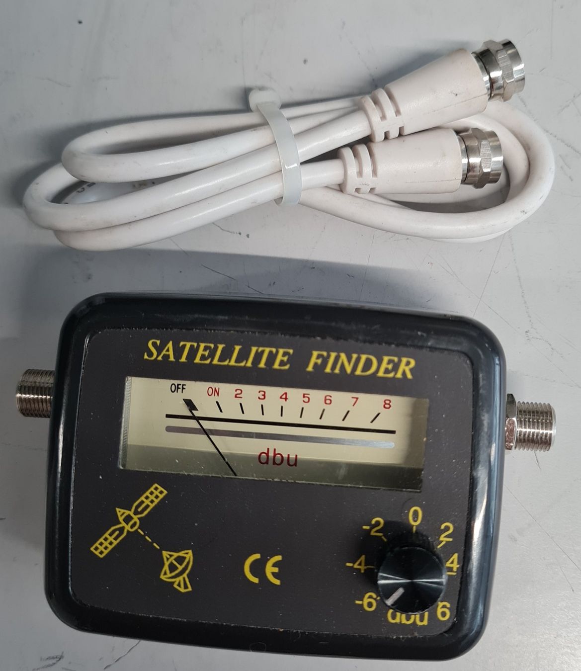 Mesurer: Sat Finder mit Koax Kabel – D'occasion à Horw par Arta20000