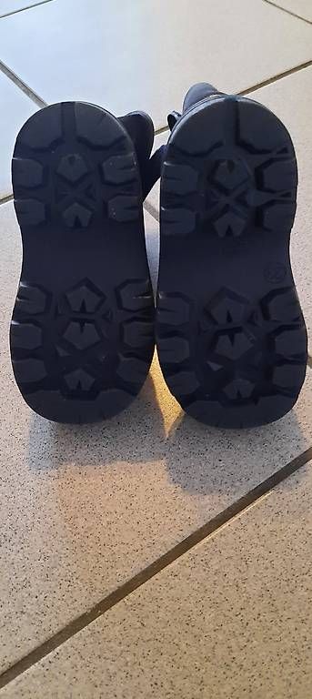 Chaussures hommes: Stivali imbottiti Igor n. 23 – D'occasion à Tesserete par bab_7ztk 3