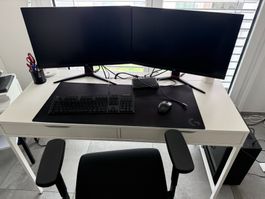 Wohnungsauflösung Schreibtisch Ikea