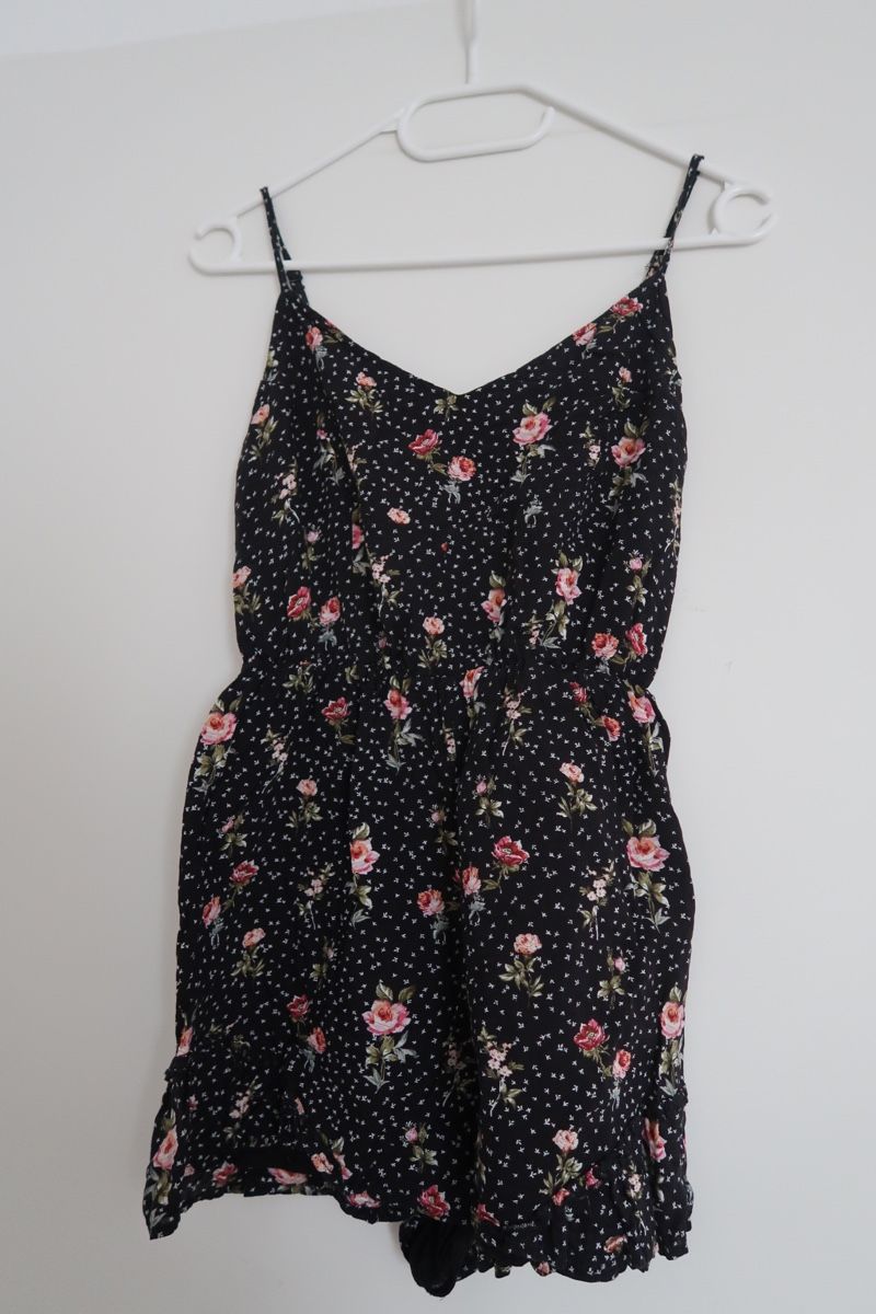 Bershka Kleider: Kleid – Gebraucht aus Bassersdorf von secondhand_clothing