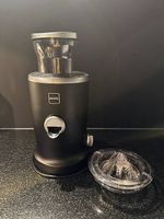 Novis Entsafter NewGen SX-3 VitaJuicer schwarz matt