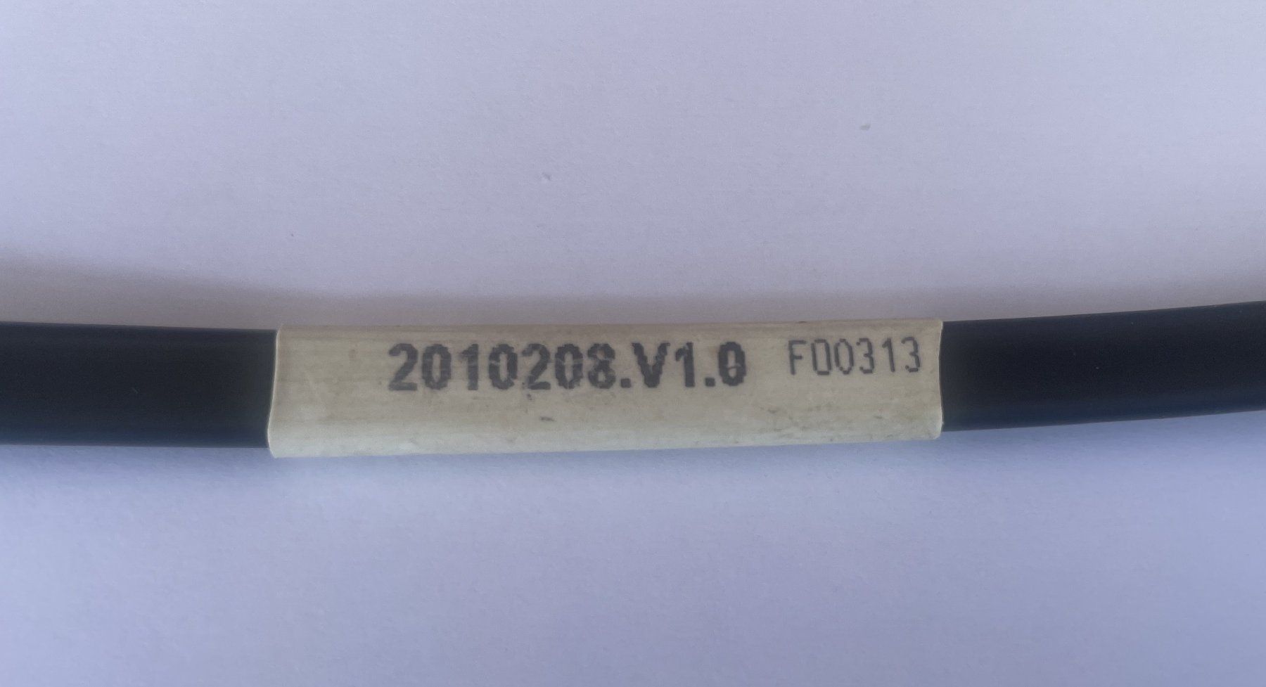 Câbles: LAN Ethernet Patch Kabel 20cm flach RJ45 – D'occasion à Hinwil par RomRay 6