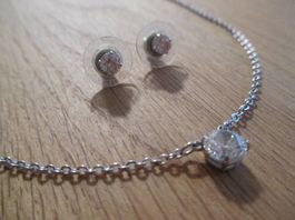 SWAROVSKI Set Attract, Halskette mit Ohrstecker