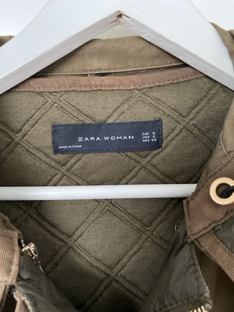 Zara Jacken: Zara Woman Green Jacket, Size S – Gebraucht aus Schlieren von tug_568r 1