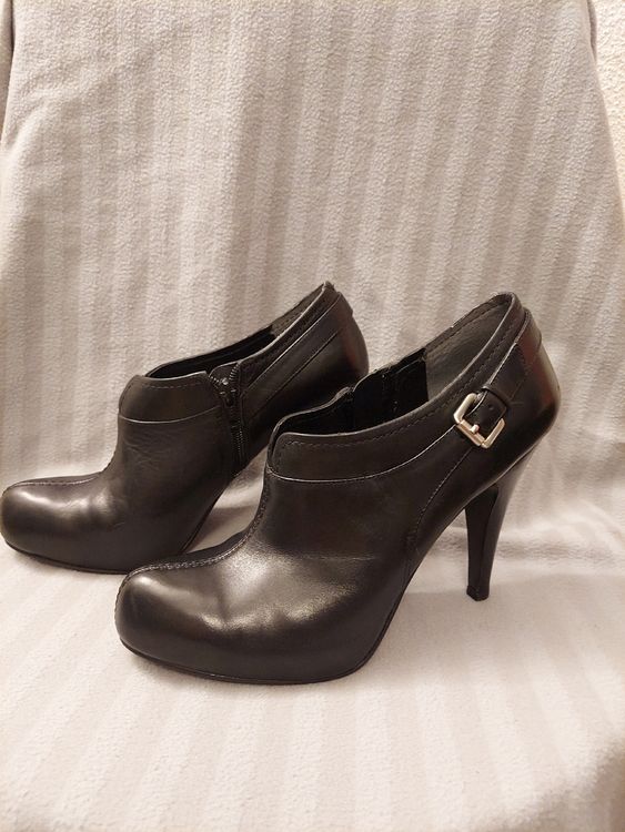 Scarpe da donna: Nine West Heels Schwarz Leder – Usato da Glattpark (Opfikon) venduto da Sterling.Shamrock