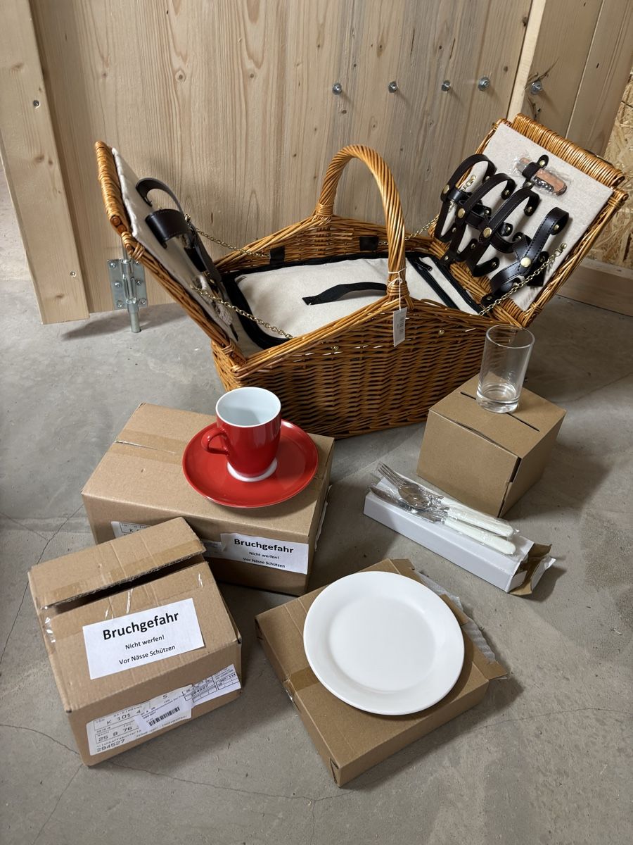 Sonstiges für Haushalt & Wohnen: Picknickkorb – Neu und originalverpackt aus Flums von mic_p28w