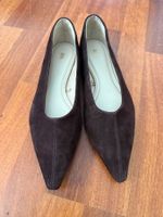 Eleganter Wildlederballerina