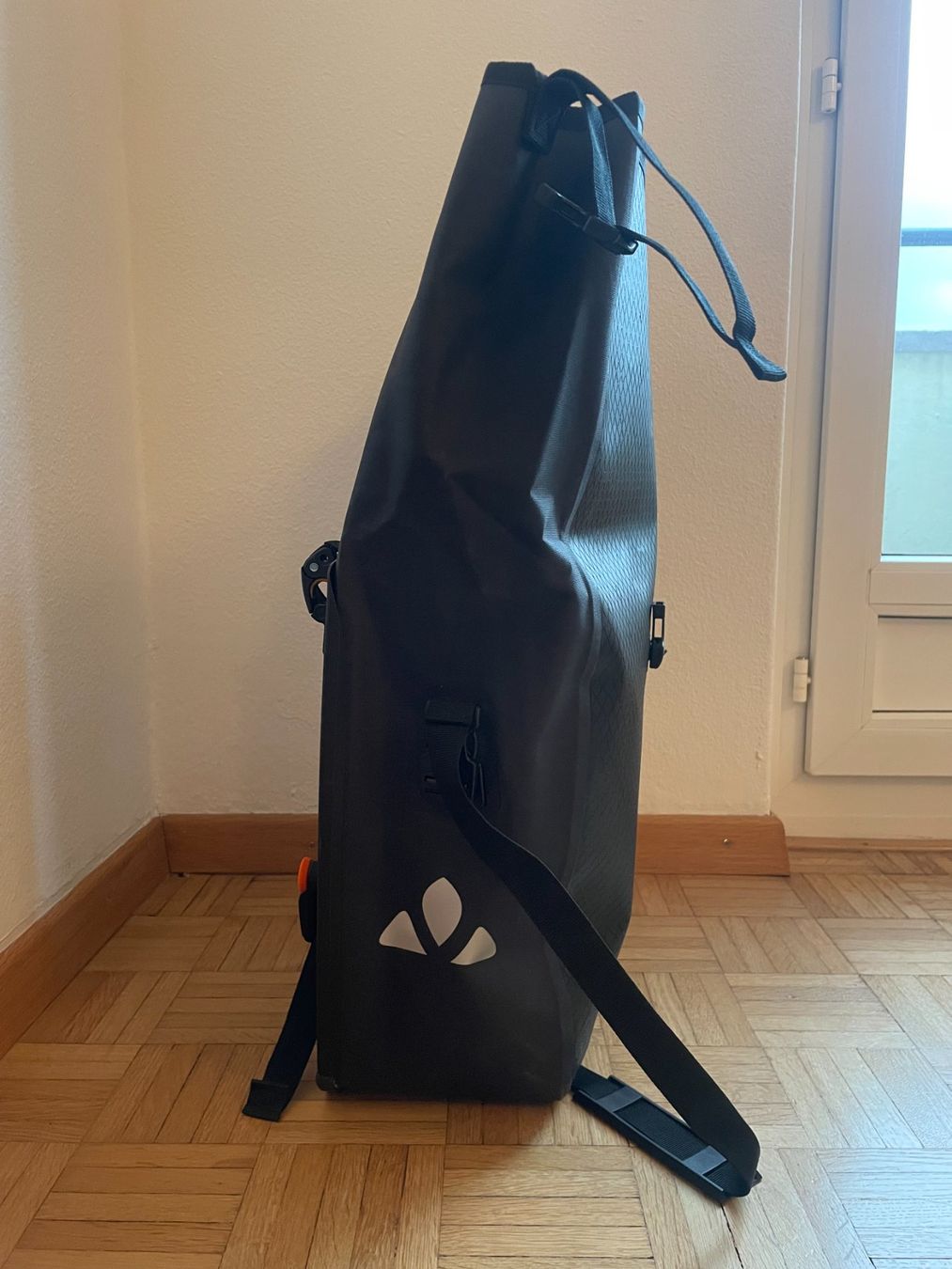 Vaude Taschen: Gepäckträgertasche Vaude Aqua Back Single – Gebraucht aus Zürich von LaSorella 2