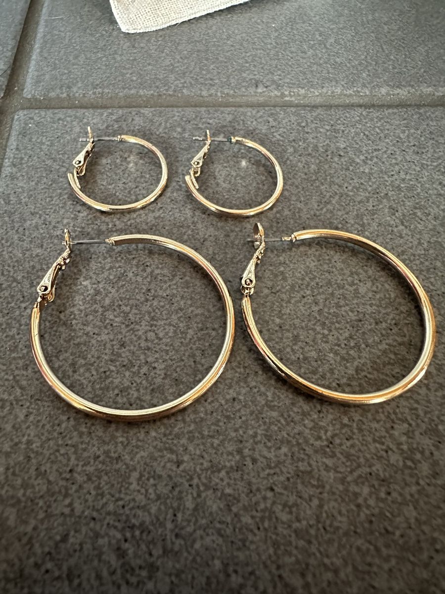 Orecchini pendenti & Orecchini a lobo: Goldene Modeschmuck Creolen – Usato da Riedt b. Erlen venduto da sina.aline 1