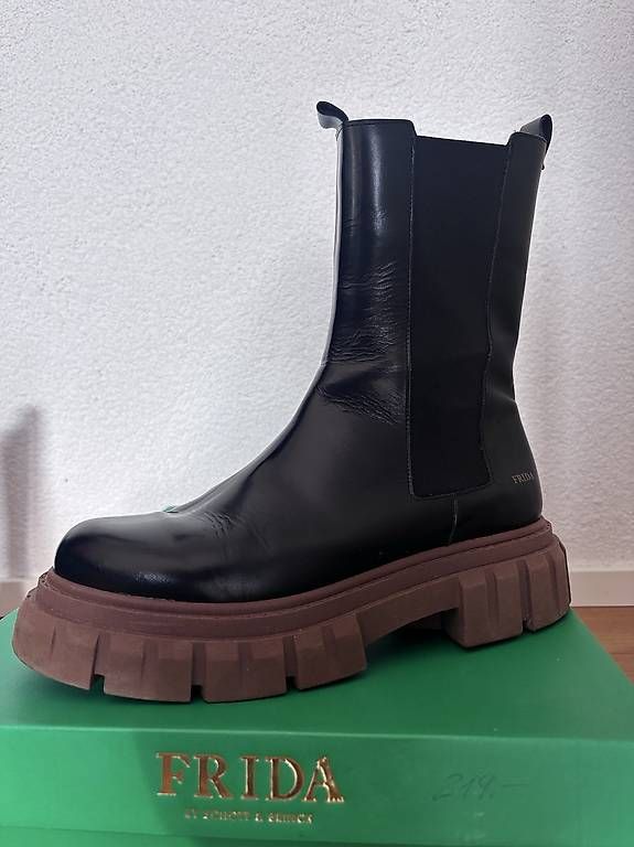 Damenschuhe: Boots 39 – Gebraucht aus Itingen von grapri
